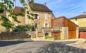 Charming Village House In Limeuil For 6